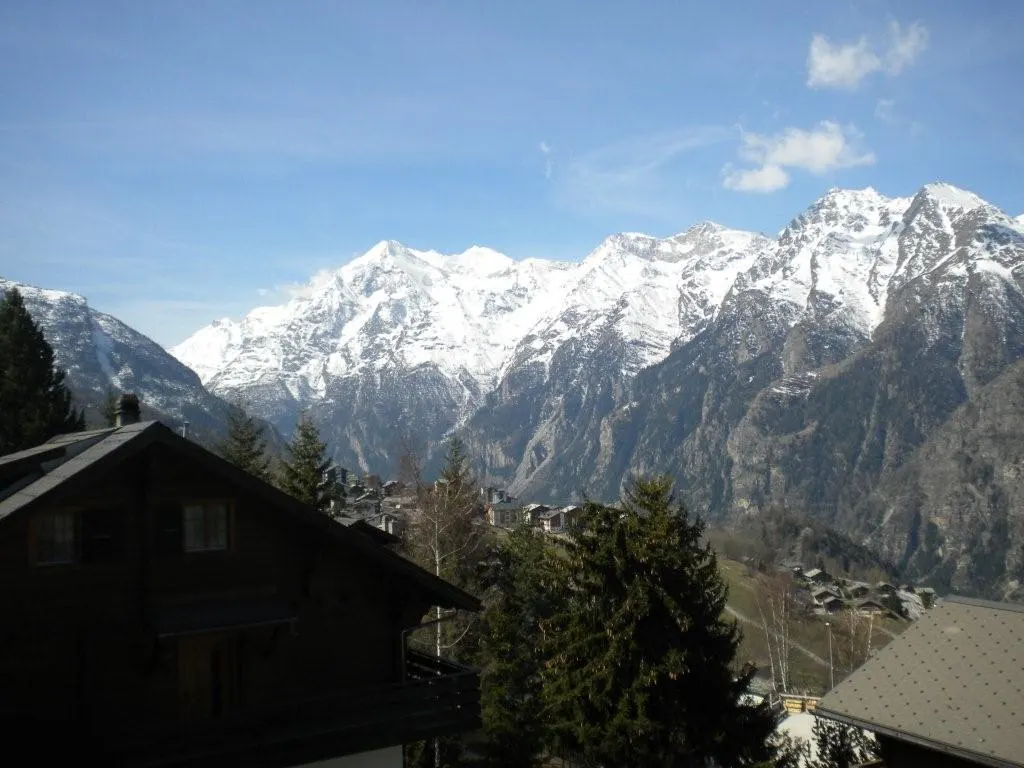 Bergpanorama Grächen, Wallis – Aussicht vom Chalet La Marmotte