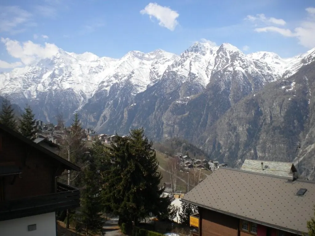 Bergpanorama Grächen, Wallis – Aussicht vom Chalet La Marmotte
