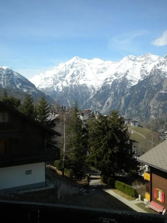 Bergpanorama Grächen, Wallis – Aussicht vom Chalet La Marmotte