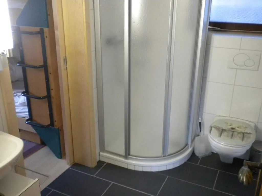 Innenansicht 2-Zimmer Ferienwohnung Chalet La Marmotte, Grächen
